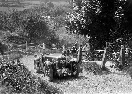 Old large motor - motor, racing