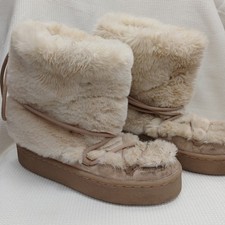H & M YETI FUR BOOTS BEIGE SIZE 7 CG SA1