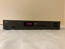 NAD 4225 Stereo AM/FM Tuner