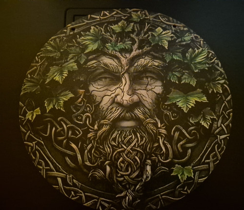 Tree life face - of,