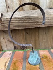 Small Bronze Servants / Shop