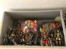 Neca Alien vs. Predator collection figures action figures compression suit