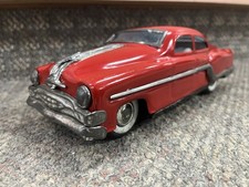 * VINTAGE TIN FRICTION RED CAR