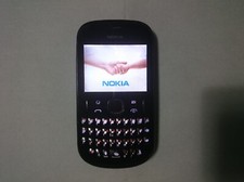 Nokia Asha 201 HSPA QWERTY 2.4" MicroSD 2MP + Caricabatterie