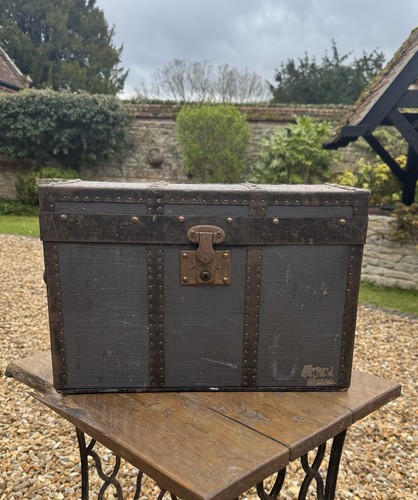 Antique small steamer - small,