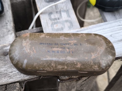 Ww2 raf pilot signed - raf, goggles