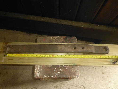 Massey ferguson draw bar - ferguson, mf135