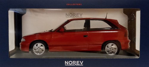 Norev scale opel astra - 1/18,