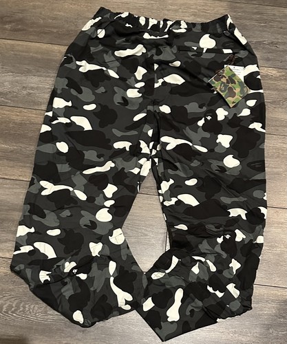 Brand new bathing ape - bathing, city