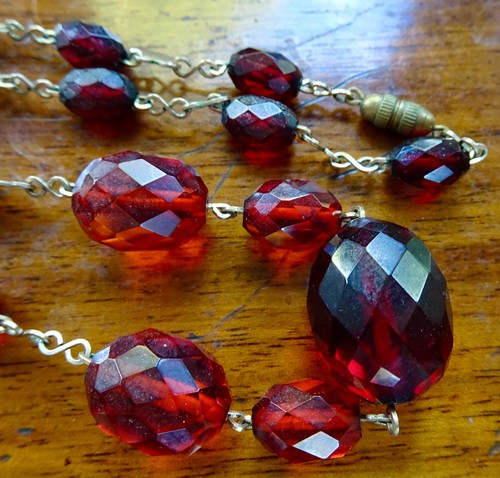 Antique art deco cherry red - deco,