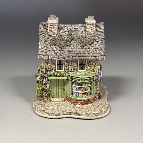 Lilliput lane world beatrix - lane,