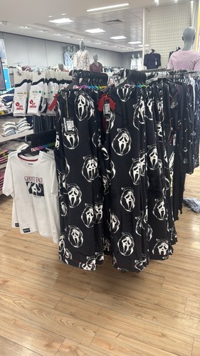 Primark viral ghost face - primark,