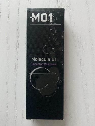 Escentric molecules molecule - molecules,