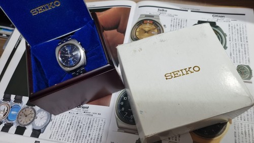 1977 seiko bellmatic alarm - 1/1977,