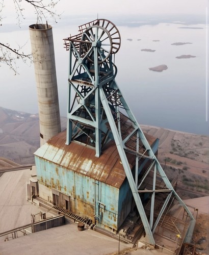 Pit head mine model - head,