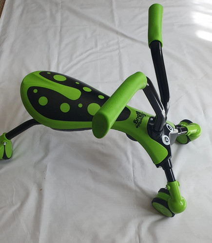 Scramble bug hornet green and - green,