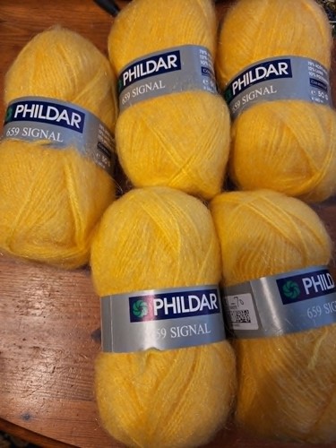 50gm balls phildar 659 - 5,