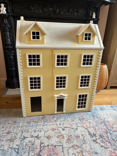 Large georgian style - large,