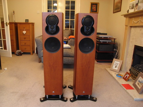 Linn akubarik passive speakers - linn,