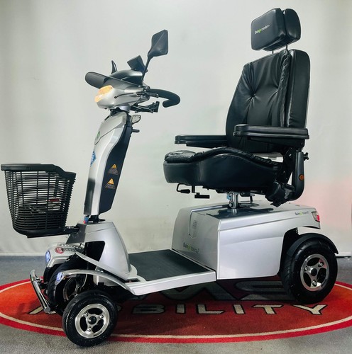2025 quingo toura road legal - toura,