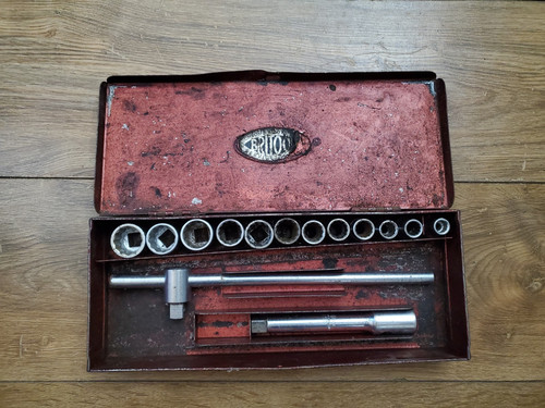 Vintage britool socket set - socket, not