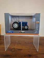 UH 1/32 Scale Model Tractor