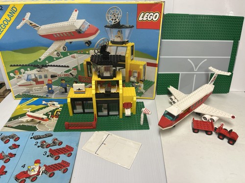 Lego town 6392 airport - town,