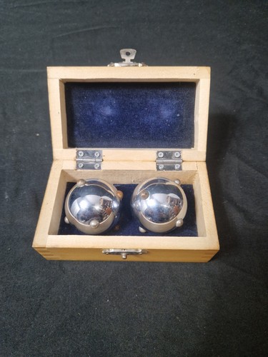 Chinese baoding stress - baoding, balls