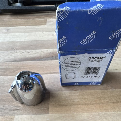 Grohe wall mounted shower - wall, head