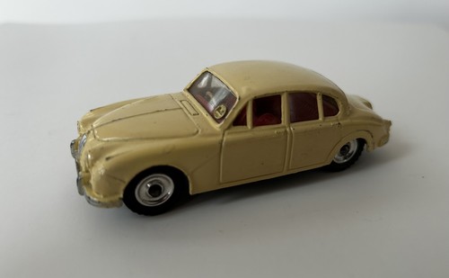 Dinky toys 195 jaguar - toys, 3.4