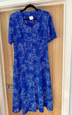 VINTAGE KNEE LENGTH FLORAL TEA