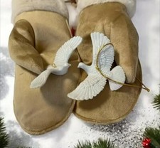 Two turtle doves christmas - two,