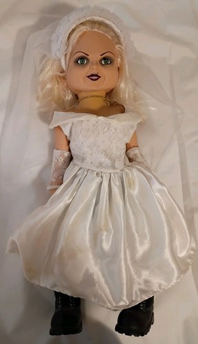 Bride chucky collectible - bride,
