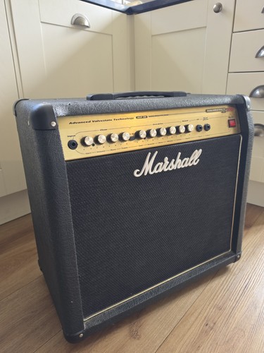 Marshall avt50 valvestate - marshall,