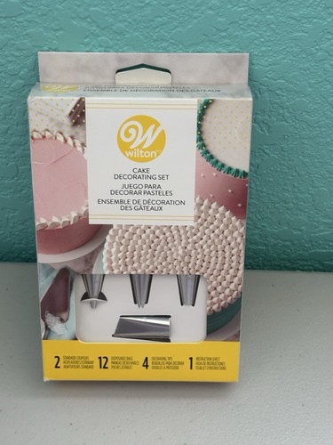 Wilton cake decorating kit - wilton,