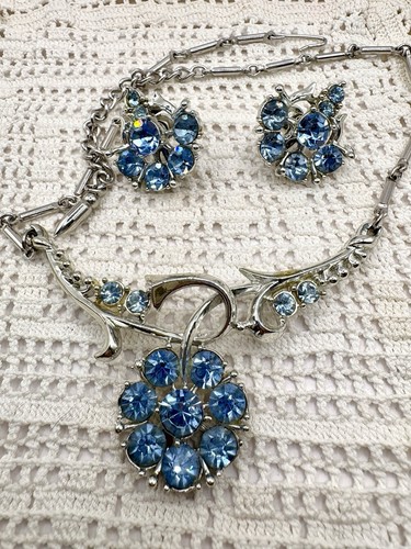 Vintage coro blue - vintage,