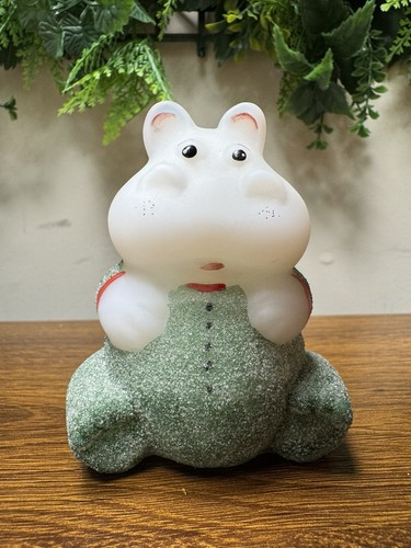 Fenton glass opal hippo - glass, green