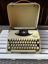 Vintage 1960s Olympia Splendid