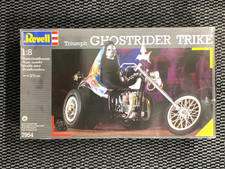 Revell 1/8 - Vintage Triumph