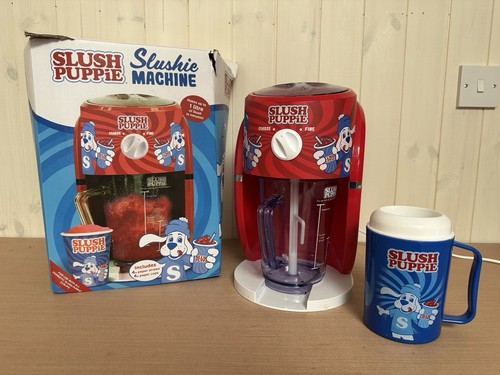 Slush puppie slushie - slush, machine