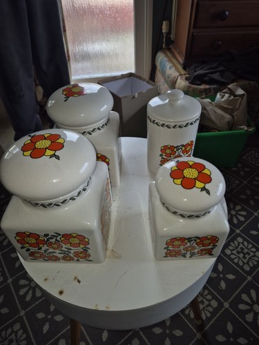Taunton vale pottery pots - vale, x4