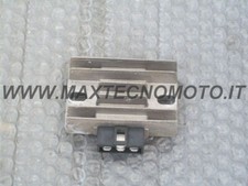 VOLTAGE REGULATOR FOR GILERA DNA 180 2002 ONWARDS (GL8702)