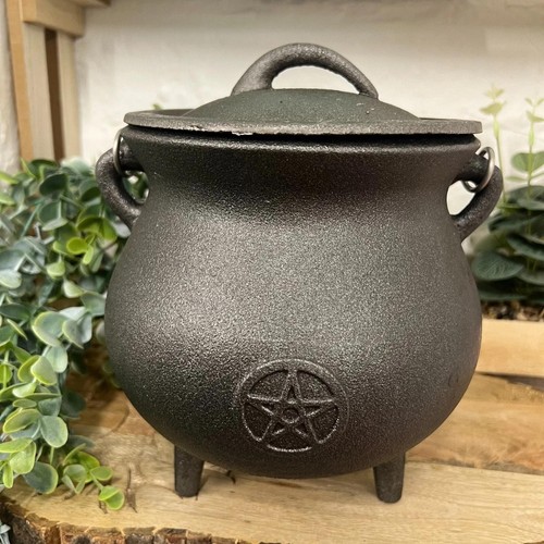 Medium cast iron witches - cast,