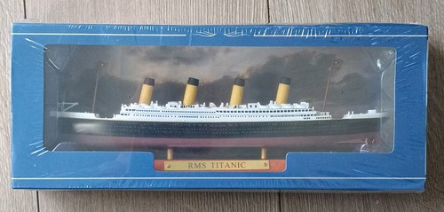 Atlas editions rms - , titanic