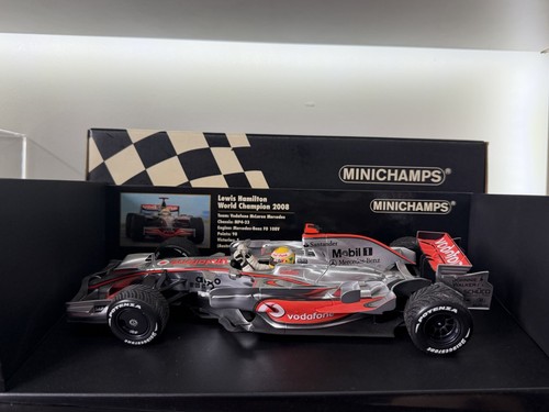 Lewis hamilton minichamps - lewis,