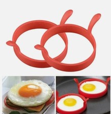 2 X  SILICONE EGG FRYING RINGS FRY FRIED POACHER MOULD PERFECT FOR PANCAKES RING
