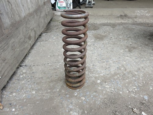 Humber hawk front - coil, spring