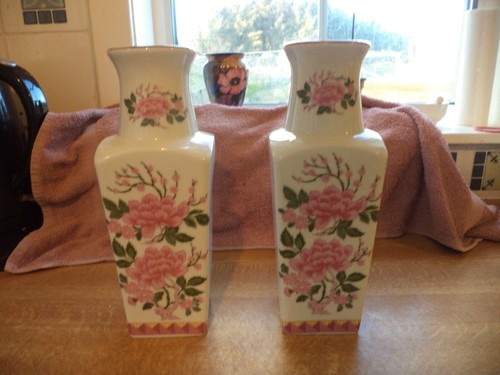 Two japanese hand painted - two,