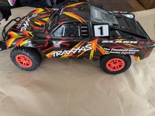Traxxas Slash 4x4 With Radio Transmitter RTR comes with box 