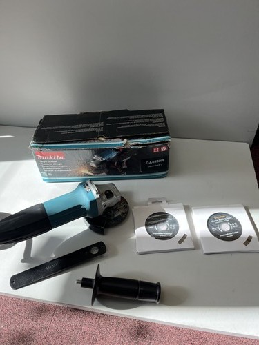 Makita angle grinder - makita,